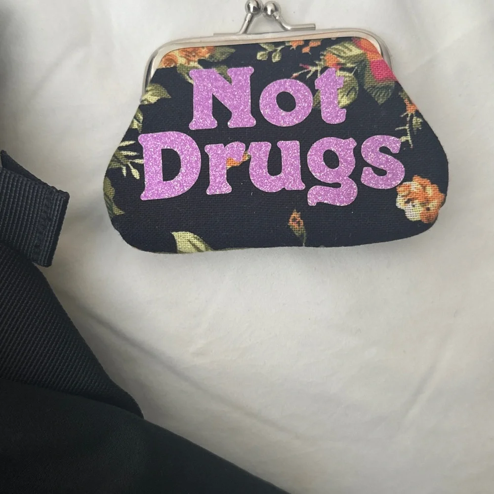 COPY - Handmade cheeky coin purse - Picture 3 of 3